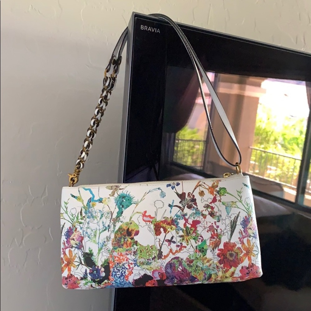 Elliott Lucca crossbody shoulder or clutch 🌺 - Picture 2 of 7